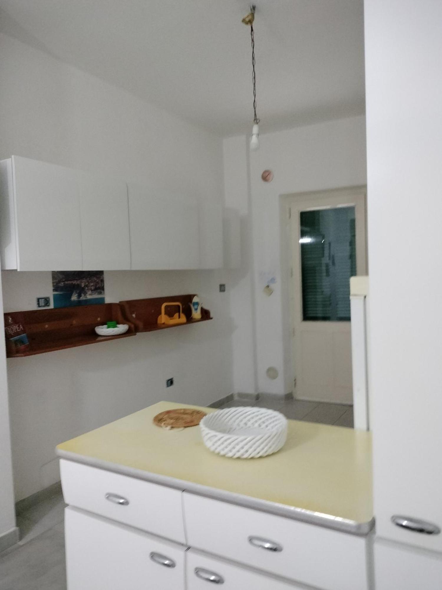 Sunny House Apartment Parghelia Exterior photo